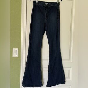 Sneak Peek bell/ flare bottom jeans size 7